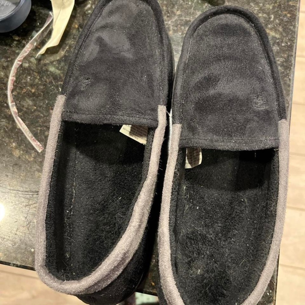 IZOD Men's Two-Tone Moccasin Slipper, Warm Soft Classic Slip-On‎ Size XL 11-12